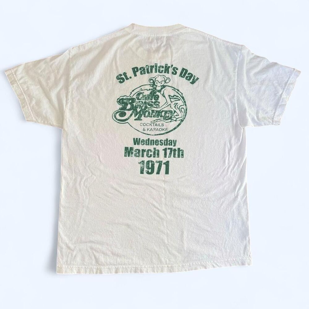 Vintage Men's Cafe Brass Monkey Bar St. Patrick's Day T-shirt Green White Size S